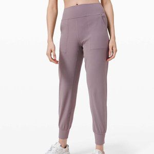 NEVER WORN / NEVER WASHED Align Jogger 28" Lunar Rock Size 6